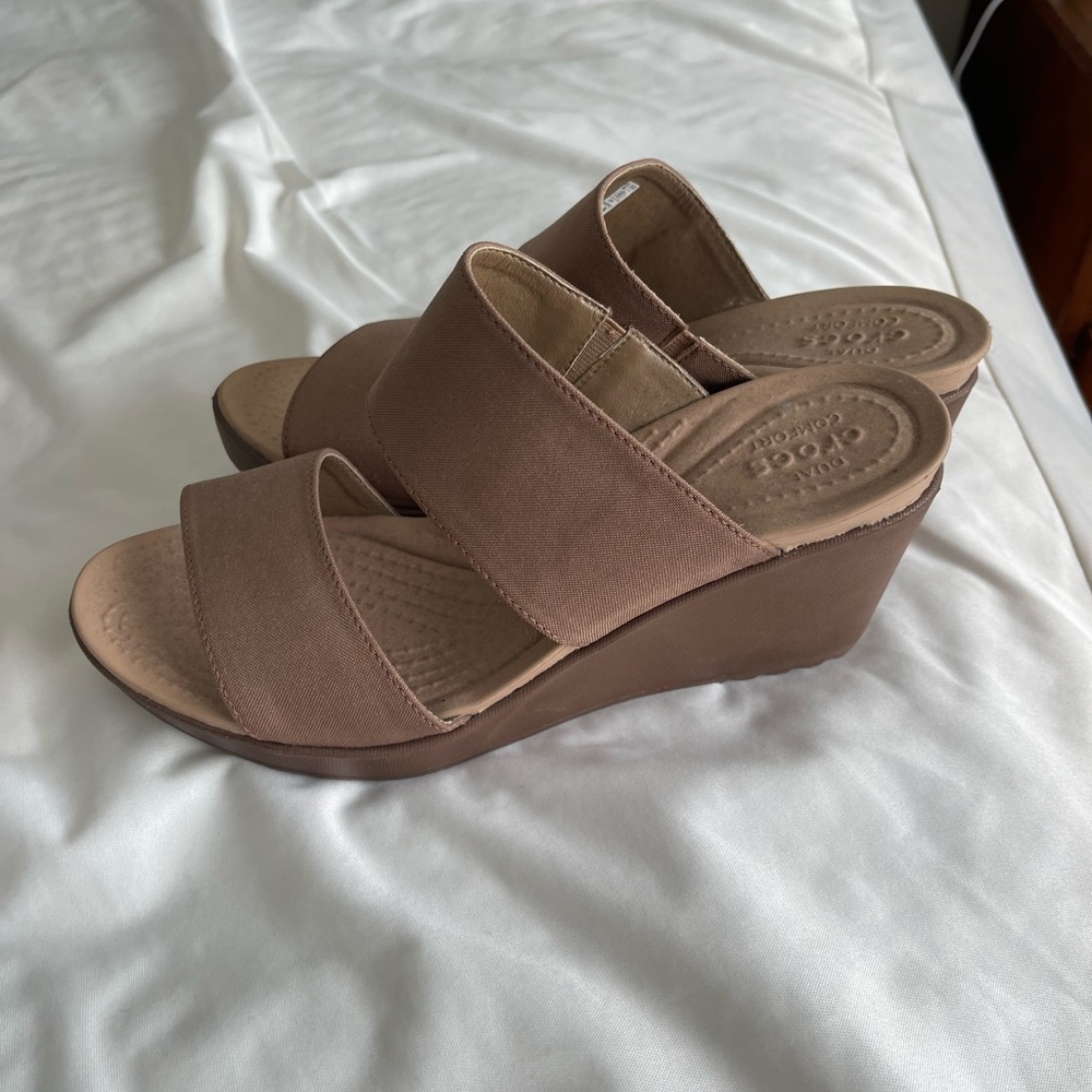 Crocs wedge sandals